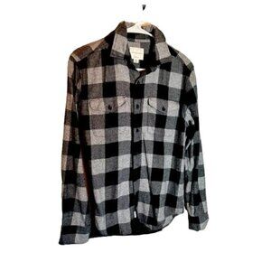 American Eagle Men’s Small Black and Gray Flannel Button Up  Classic Fit Shirt